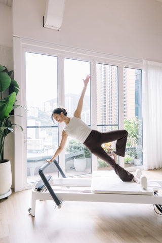 Specialised 1:4 - (Advanced) Reformer x Chair